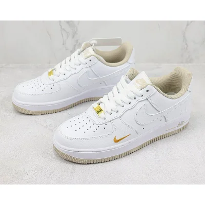 Nike Air Force 1 Low "40th Anniversary/White/Light Beige" фото № 5