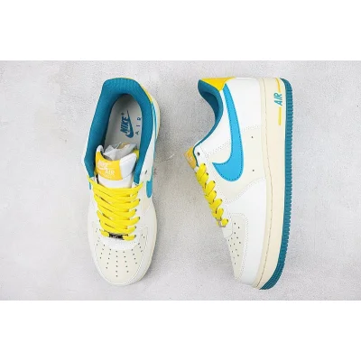 Nike Air Force 1 Low "White/Sky Blue/Yellow" фото № 7 Nike Air Force 1 Low "White/Sky Blue/Yellow" фото № 7