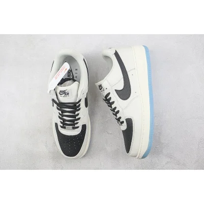 Nike Air Force 1 Low "Black Dove Joint" фото № 6