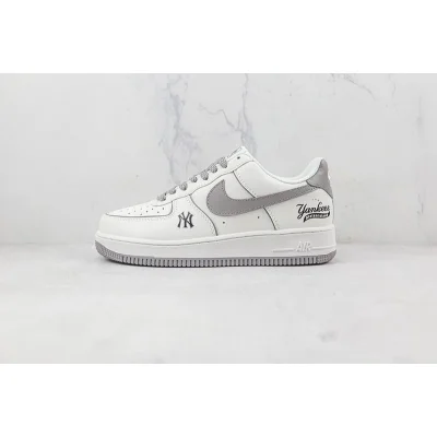 MLB x Nike Air Force 1 Low "White/Grey" фото № 2 MLB x Nike Air Force 1 Low "White/Grey" фото № 2