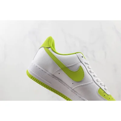 LOEWE x Nike Air Force 1 Low "Lemon Green/White" фото № 3