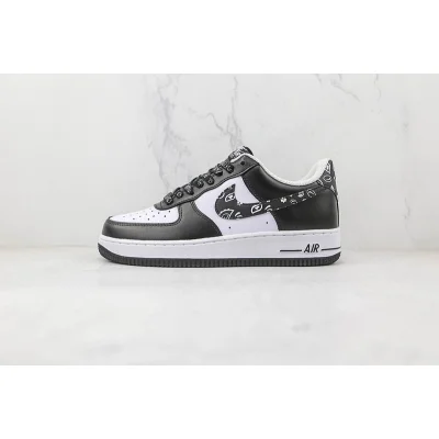 Nike Air Force 1 Low "Black Paisley" фото № 2