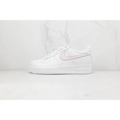 Nike Air Force 1 07 "Essential" фото № 2
