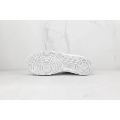 Nike Air Force 1 07 "Essential" фото № 8