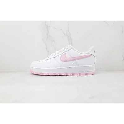 Nike Air Force 1 Low "Valentine's Day White/Pink" фото № 2