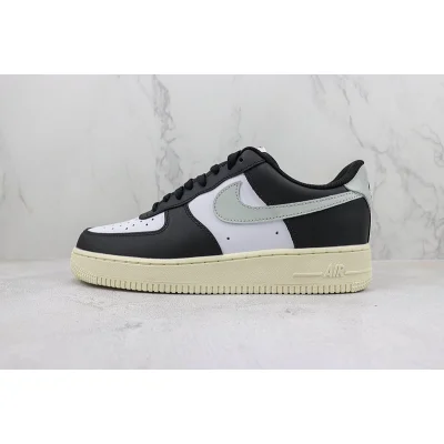 Nike Air Force 1 Low "White/Black/Coventry Grey" фото № 2 Nike Air Force 1 Low "White/Black/Coventry Grey" фото № 2