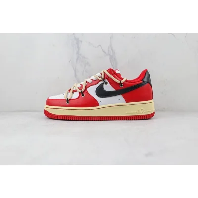 Nike Air Force 1 07 Low "University Red/White" фото № 2