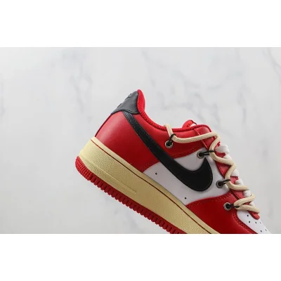 Nike Air Force 1 07 Low "University Red/White" фото № 4