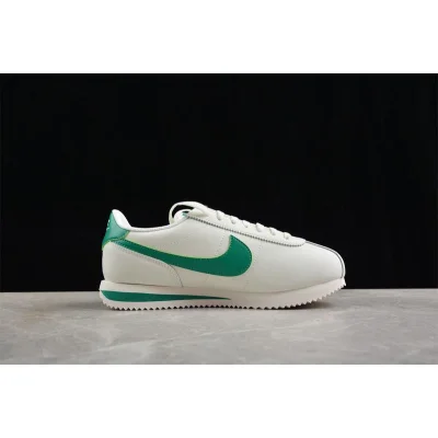 Nike Cortez "Sail Stadium Green" фото № 2 Nike Cortez "Sail Stadium Green" фото № 2