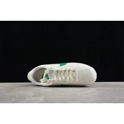 Nike Cortez "Sail Stadium Green" фото № 3 Nike Cortez "Sail Stadium Green" фото № 3