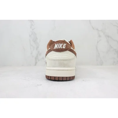 Stussy x Nike Dunk Low "Plum/Coconut Milk" фото № 9