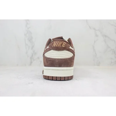 Louis Vuitton x Nike Dunk Low "Callie Brown/Cream White" фото № 9