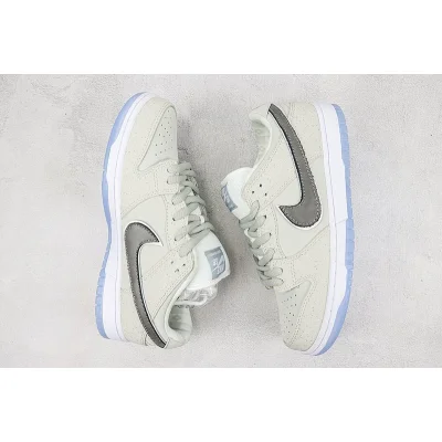 Nike SB Dunk Low "White Lobster" фото № 7