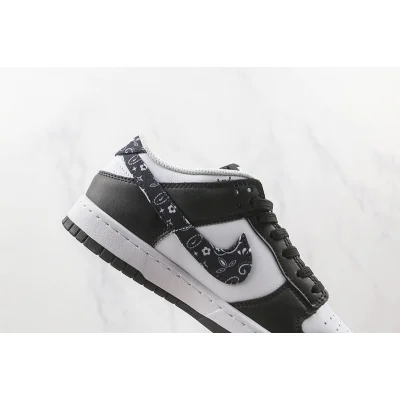 Nike Dunk Low “Black Paisley” фото № 4