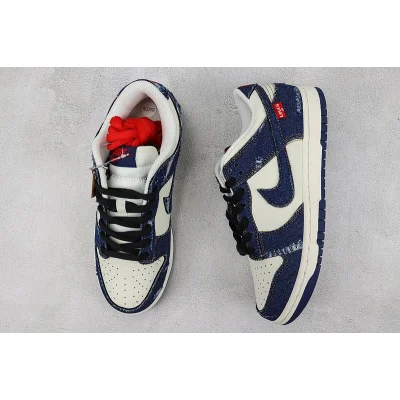 Nike Dunk Low Retro "Levi‘s Swoosh" фото № 6 Nike Dunk Low Retro "Levi‘s Swoosh" фото № 6