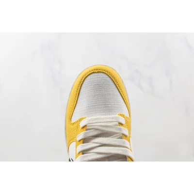 Nike Dunk Low "Sun Club/White/Yellow" фото № 3