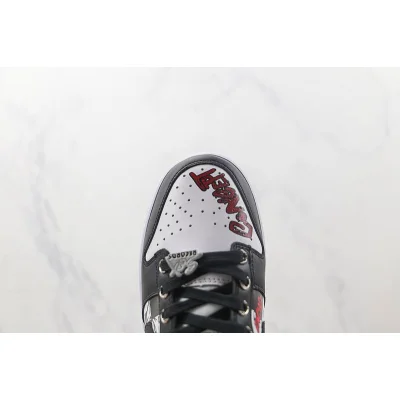 Nike SB Dunk Low Retro "Black/White/Red" фото № 3