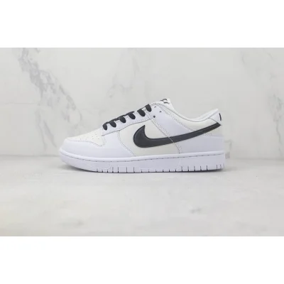 Nike SB Dunk Low "Reverse Panda" фото № 2 Nike SB Dunk Low "Reverse Panda" фото № 2