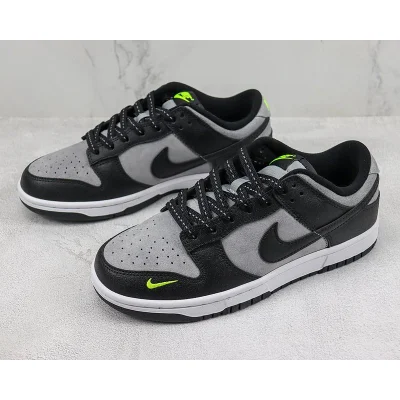 Nike SB Dunk Low "Peter Moore’s" фото № 5