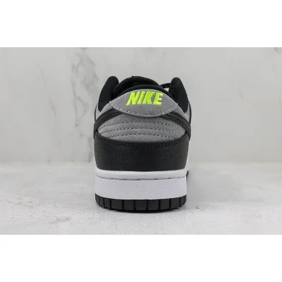Nike SB Dunk Low "Peter Moore’s" фото № 8