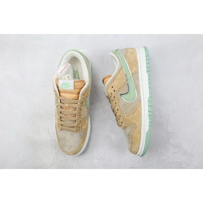 Otomo Katsuhiro x Nike SB Dunk Low "Steamboy OST/Beige/Brown" фото № 7