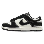 Nike SB Dunk Low Nike SB Dunk Low