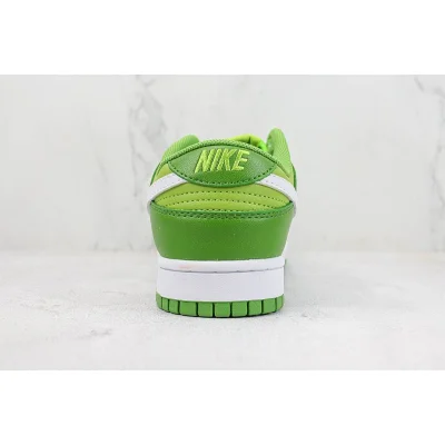Nike Dunk Low "Chlorophyll" фото № 6