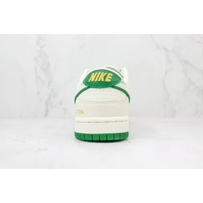 Louis Vuitton x Nike Dunk Low "Light Green/Off White/Silver" фото № 9