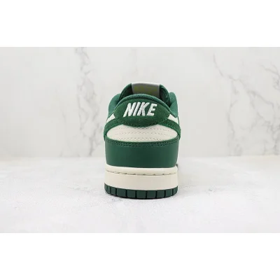 Nike Dunk Low SE "Noble Green" фото № 8