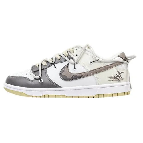 Nike Dunk Low "Brown Khaki"
