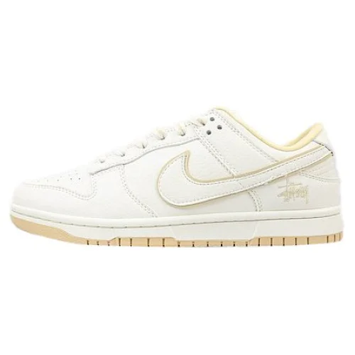 Stussy x Nike Dunk Low "Pearl White/Light Beige"