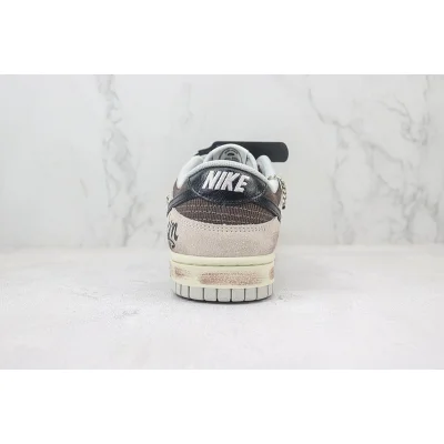 Nike Dunk Low "Brown/Chains/Black" фото № 9 Nike Dunk Low "Brown/Chains/Black" фото № 9