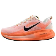 Nike Vomero 18