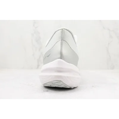 Nike Air Winflo 9 "White Pure Platinum" фото № 9