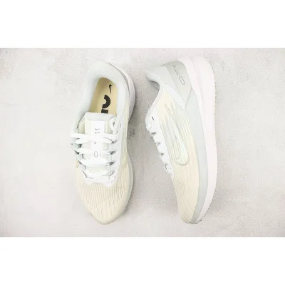 Nike Air Winflo 9 "White Pure Platinum" фото № 6