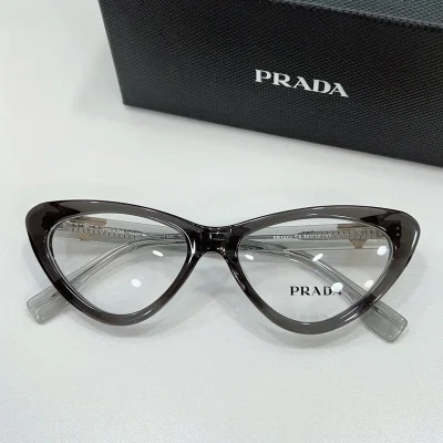 Оправа для очков Prada Cat Eye Shaped With Gold Logo "Gray" фото № 2 Оправа для очков Prada Cat Eye Shaped With Gold Logo "Gray" фото № 2