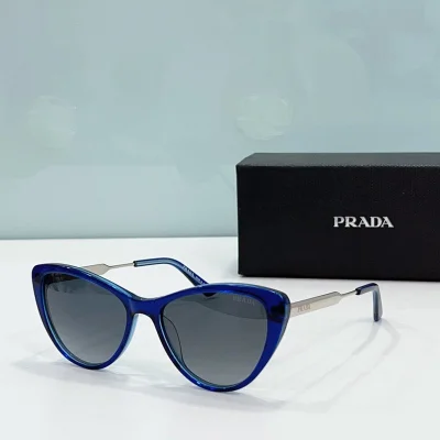 Солнцезащитные очки Prada Cat Eye Form With Thin Temples "Blue" фото № 2