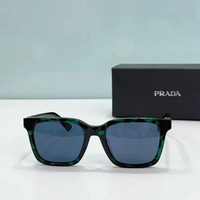 Солнцезащитные очки Prada Frame With Small Gold Rectangle "Blue" фото № 2 Солнцезащитные очки Prada Frame With Small Gold Rectangle "Blue" фото № 2