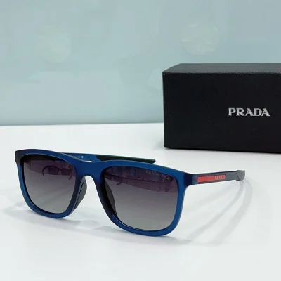 Солнцезащитные очки Prada Logo On Frame "Black/Blue" фото № 2
