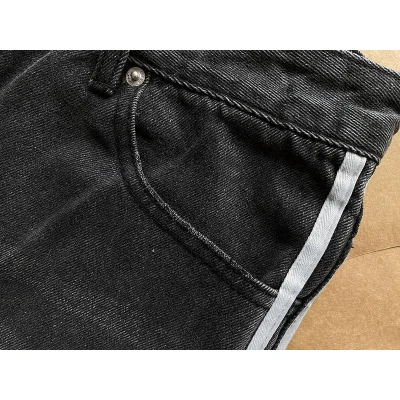 Джинсы Balenciaga X Adidas With White Stripes "Black" фото № 4 Джинсы Balenciaga X Adidas With White Stripes "Black" фото № 4