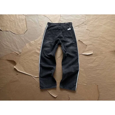 Джинсы Balenciaga X Adidas With White Stripes "Black" фото № 8 Джинсы Balenciaga X Adidas With White Stripes "Black" фото № 8