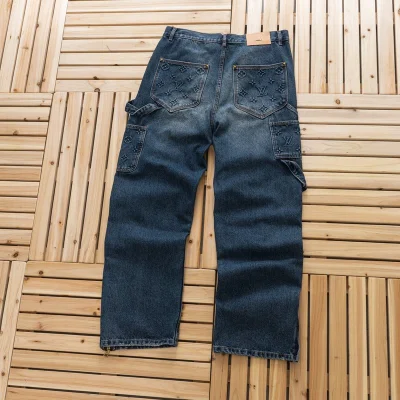 Джинсы Louis Vuitton With Logos "Blue" фото № 5 Джинсы Louis Vuitton With Logos "Blue" фото № 5