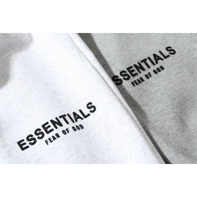 Штаны Fear Of God With Logo Patch "White" фото № 3 Штаны Fear Of God With Logo Patch "White" фото № 3