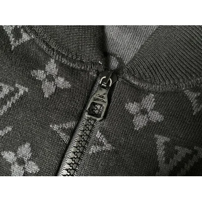 Бомбер Louis Vuitton Graffiti Logo "Black/Gray" фото № 5 Бомбер Louis Vuitton Graffiti Logo "Black/Gray" фото № 5