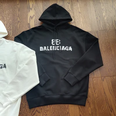 Худи Balenciaga Logo Made Of Pixels "Black" фото № 7 Худи Balenciaga Logo Made Of Pixels "Black" фото № 7