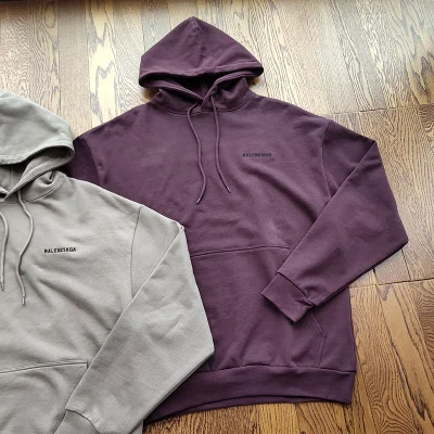 Худи Balenciaga A Small Inscription Of The Brand Name "Vinous" фото № 4