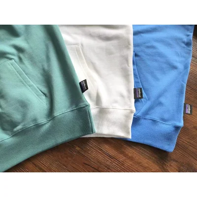 Худи Patagonia Mountain Landscape With Colorful Stripes Front Print "White" фото № 3 Худи Patagonia Mountain Landscape With Colorful Stripes Front Print "White" фото № 3