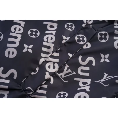Ветровка Louis Vuitton X Supreme Double-Sided With Print "Black" фото № 8