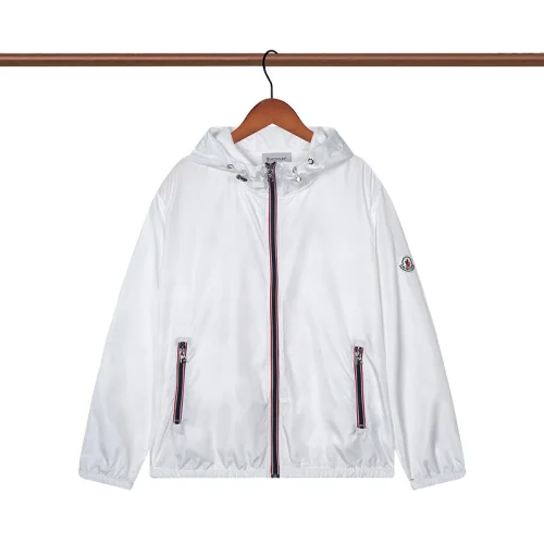 Ветровка Moncler Small Logo On The Sleeve "White"