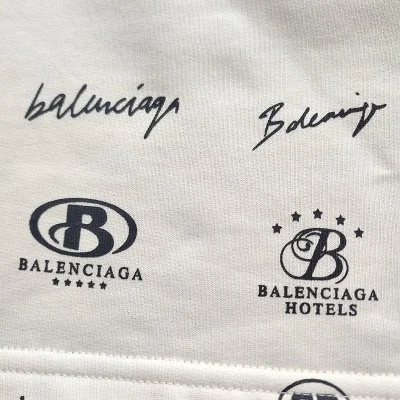 Шорты Balenciaga With Multi-Faceted Logos "White" фото № 8